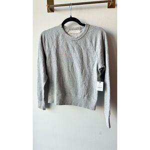 AE77 Women's XS Gray Crewneck Sweatshirt Long Sleeve Casual